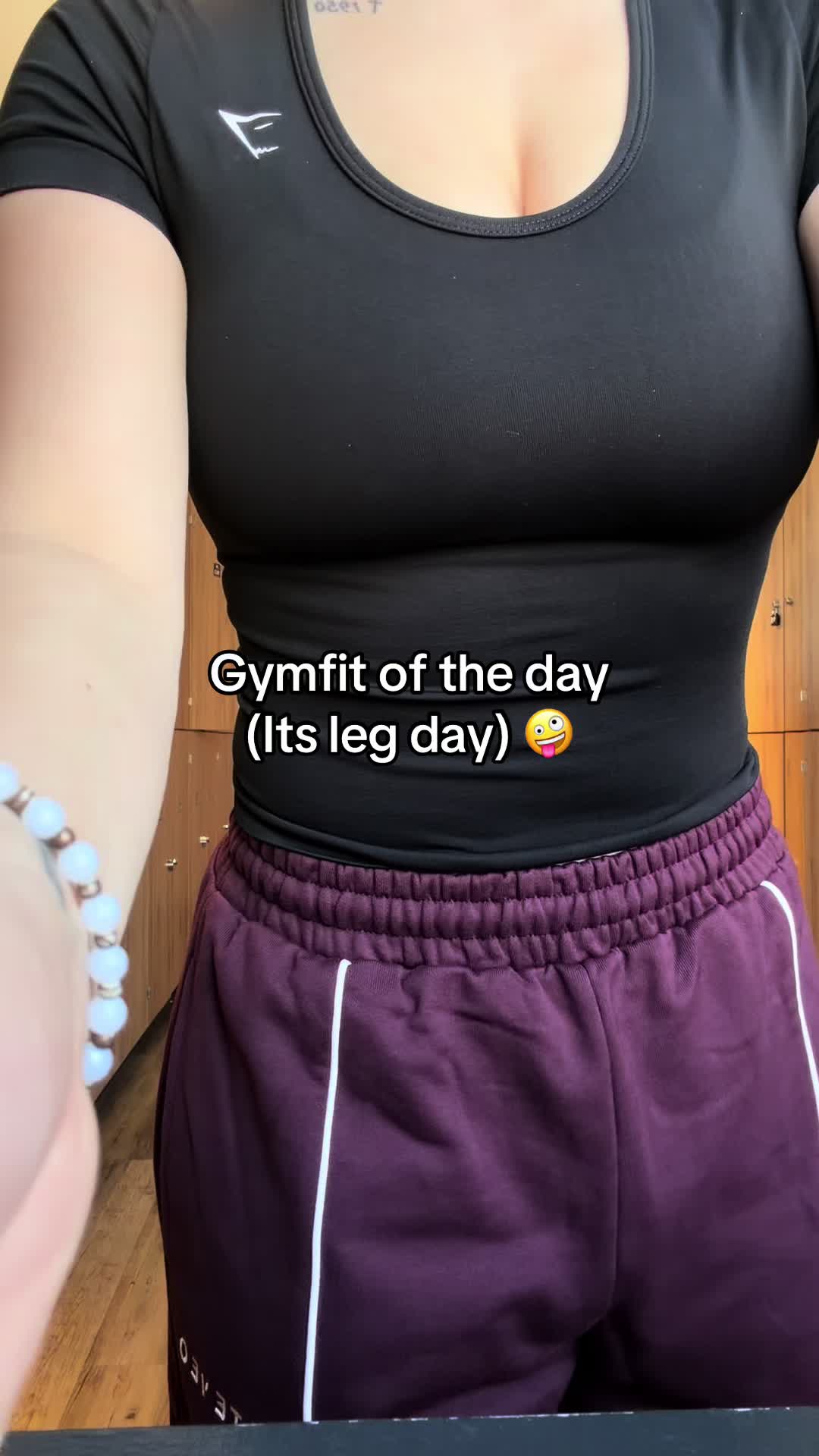 @leilasvibe