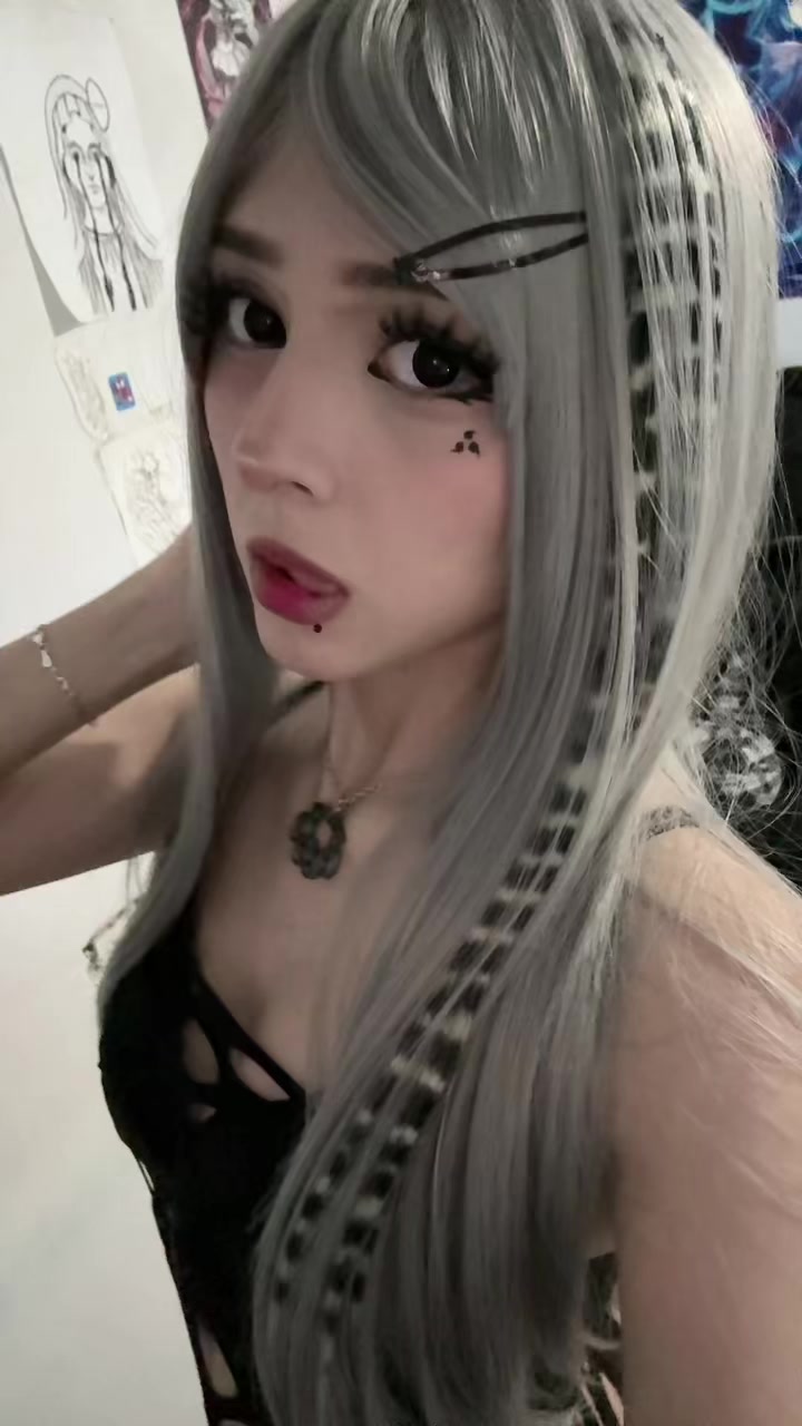 @Eternal (•﹏•;)