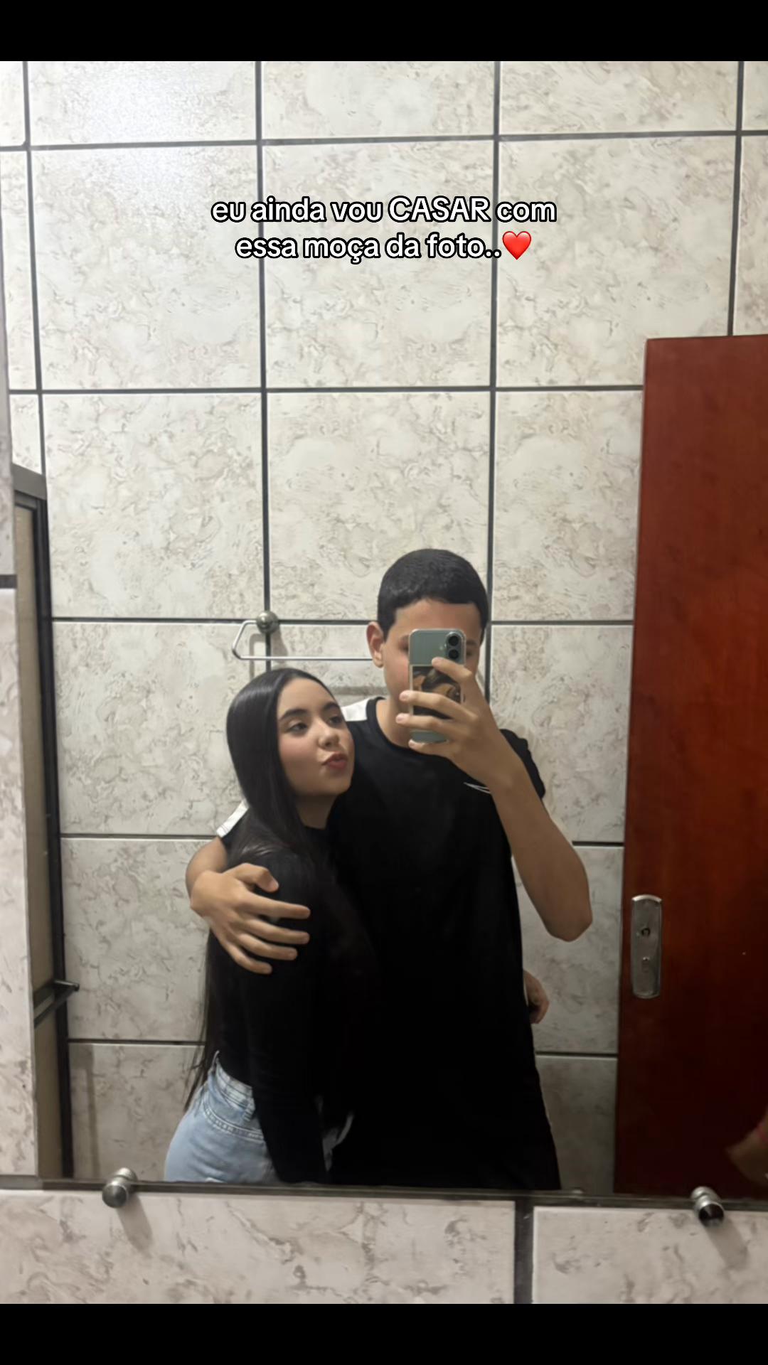 @aguiarz
