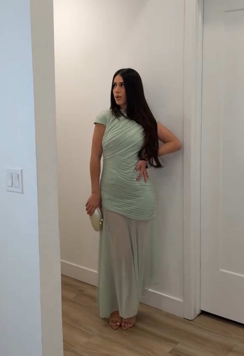 @Azazie US