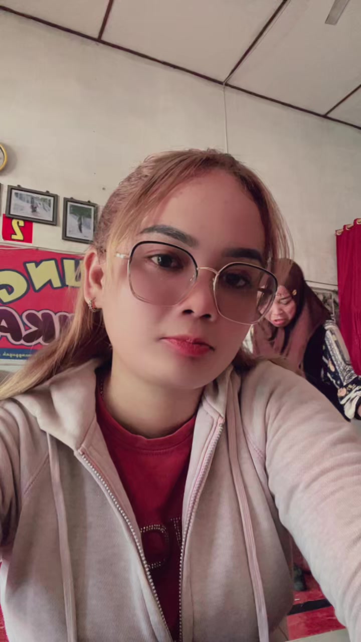@Monika Hutabarat