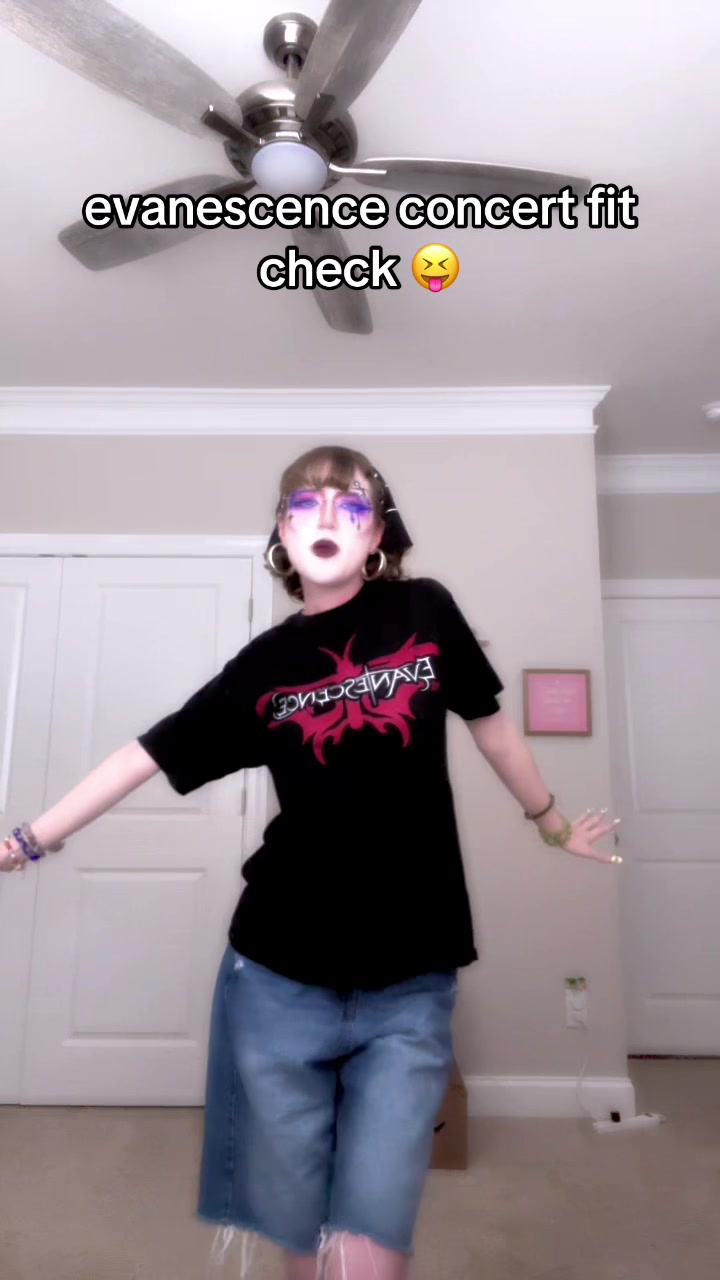 @xenogirltess 🌎
