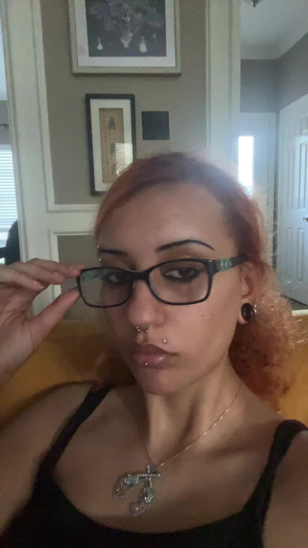 @BEE