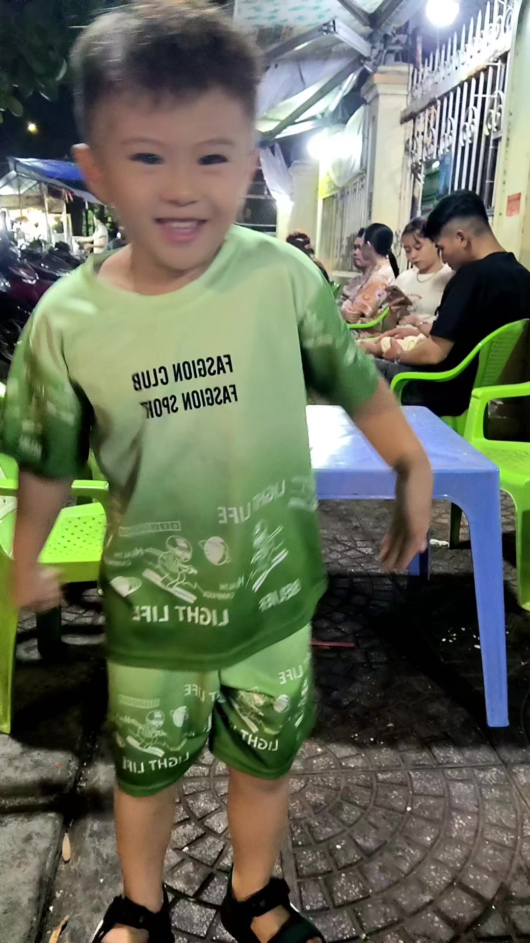 @Mẹ s&oacute;c_s&acirc;u