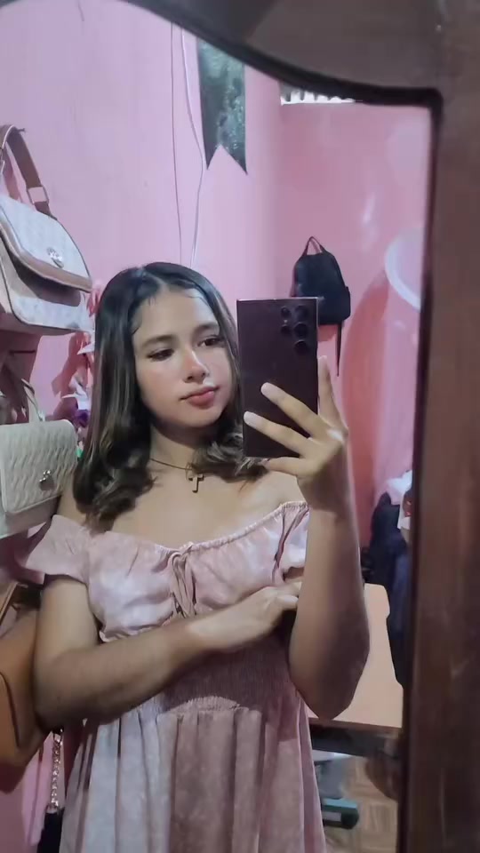 @Dany🦋💗