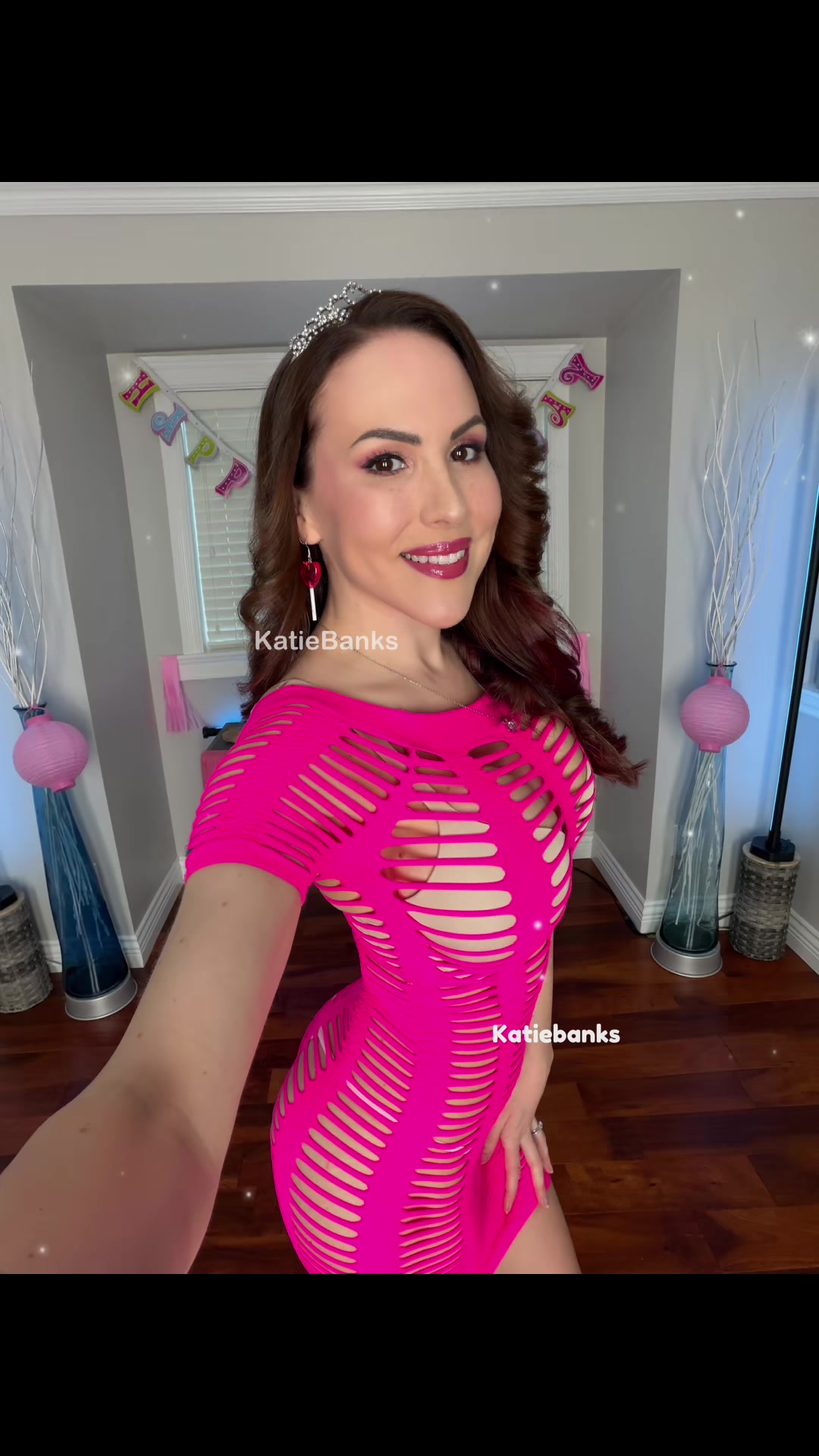 @KatieBanks