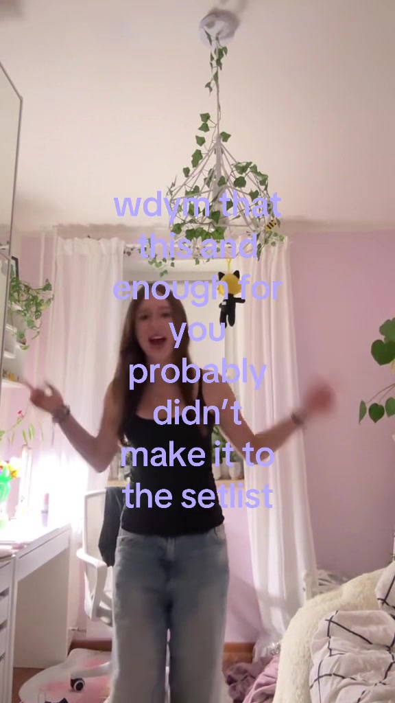 @⚭