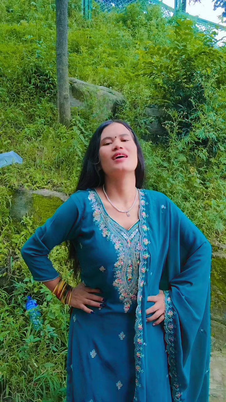 @🥀TamangNi🦋Rani 👑🌺