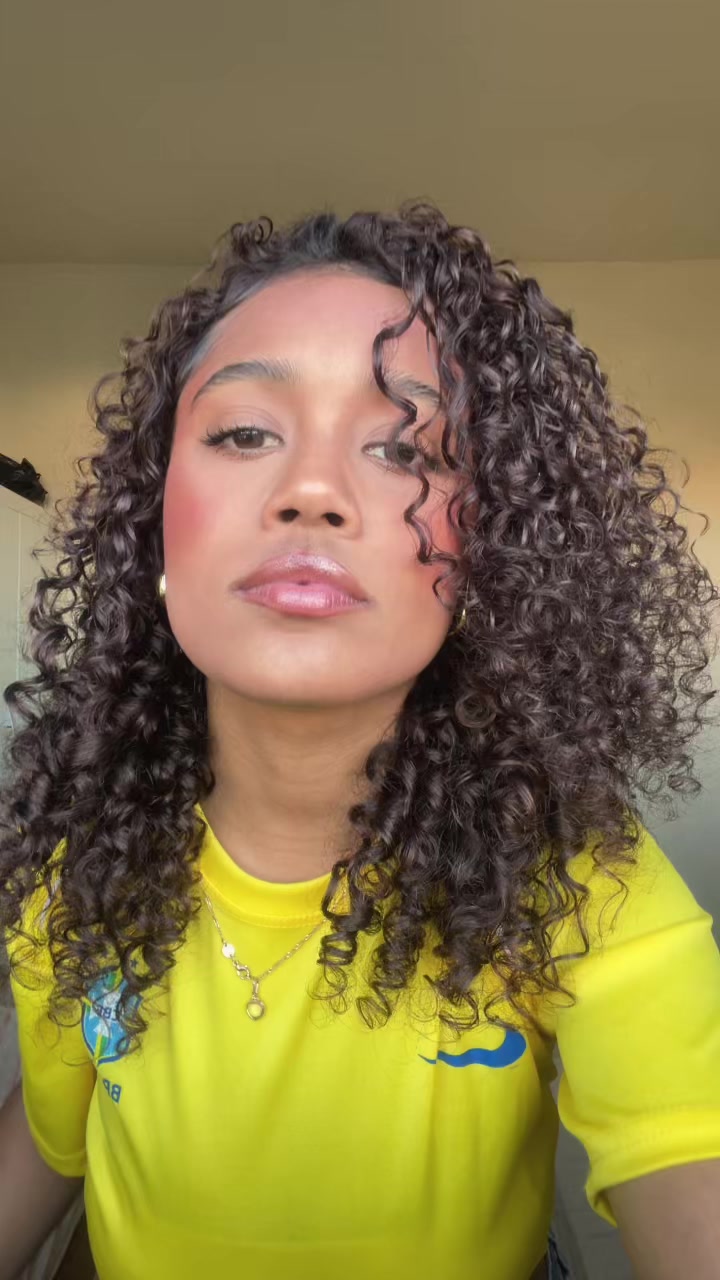 @iwishiwasanormalgirl