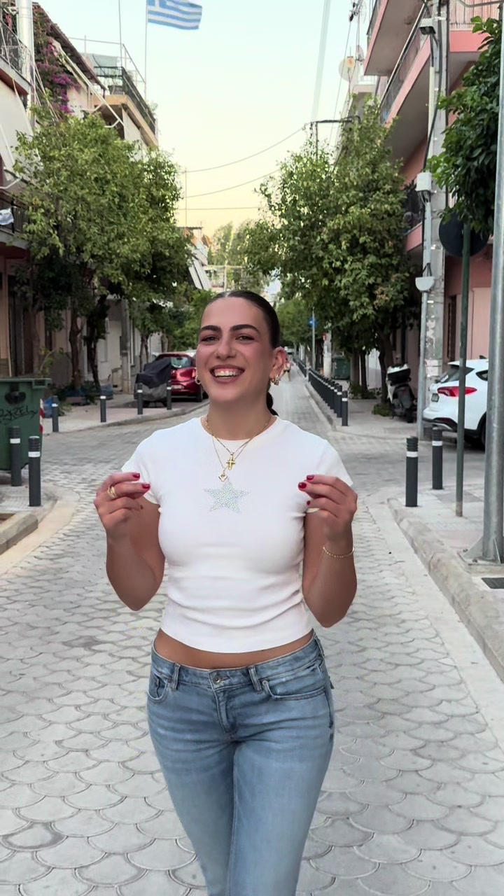 @Elena Artenian