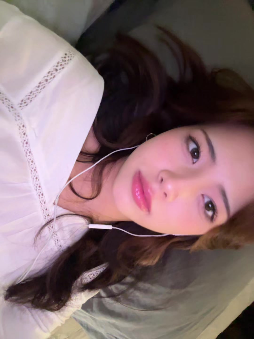 @Daniya🔅