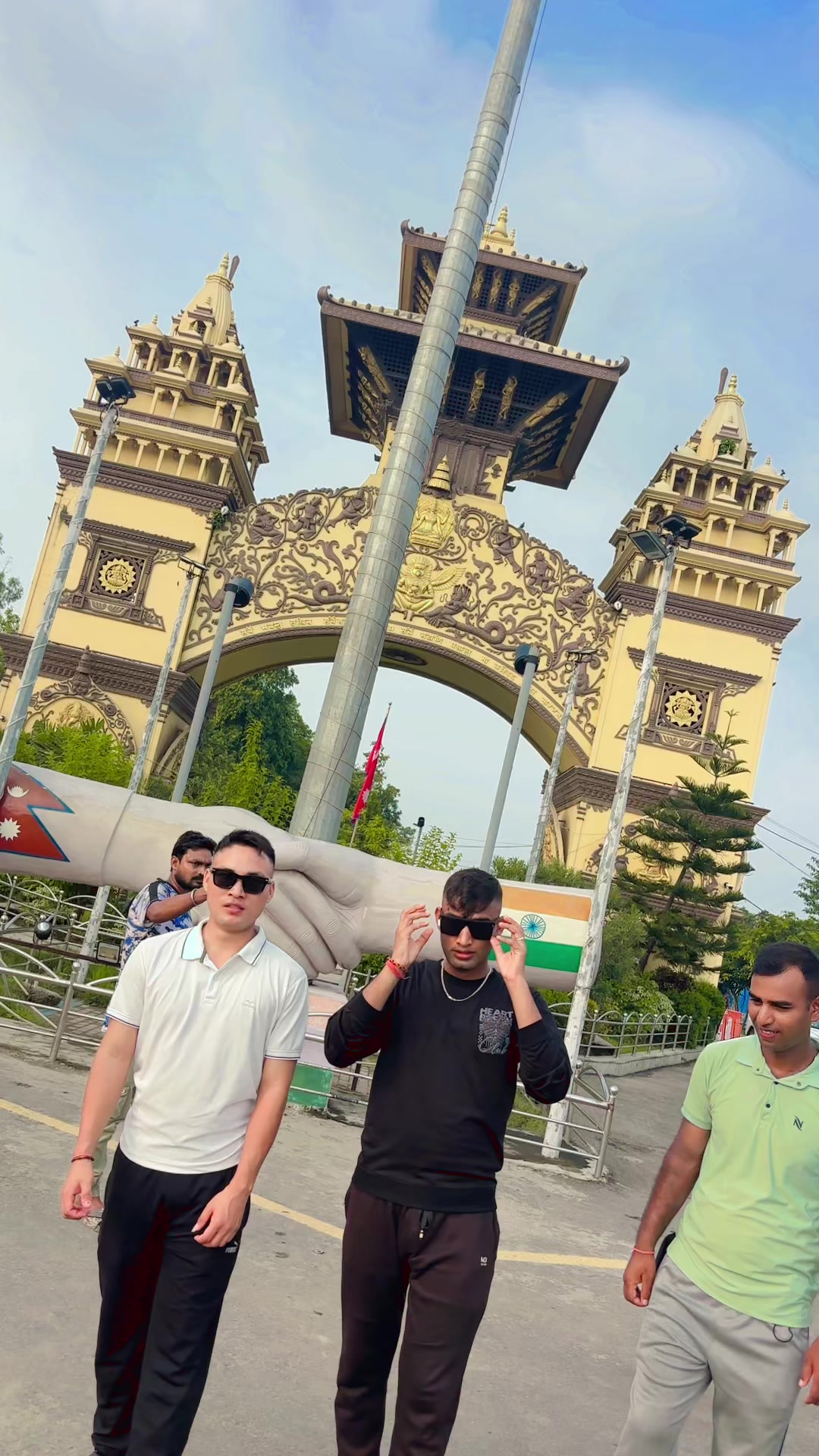 @❣️Dear_मित्र❣️🇳🇵🇳🇵🇳🇵