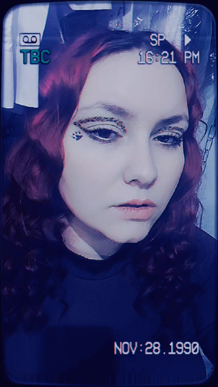 @Ведьмочка 😈