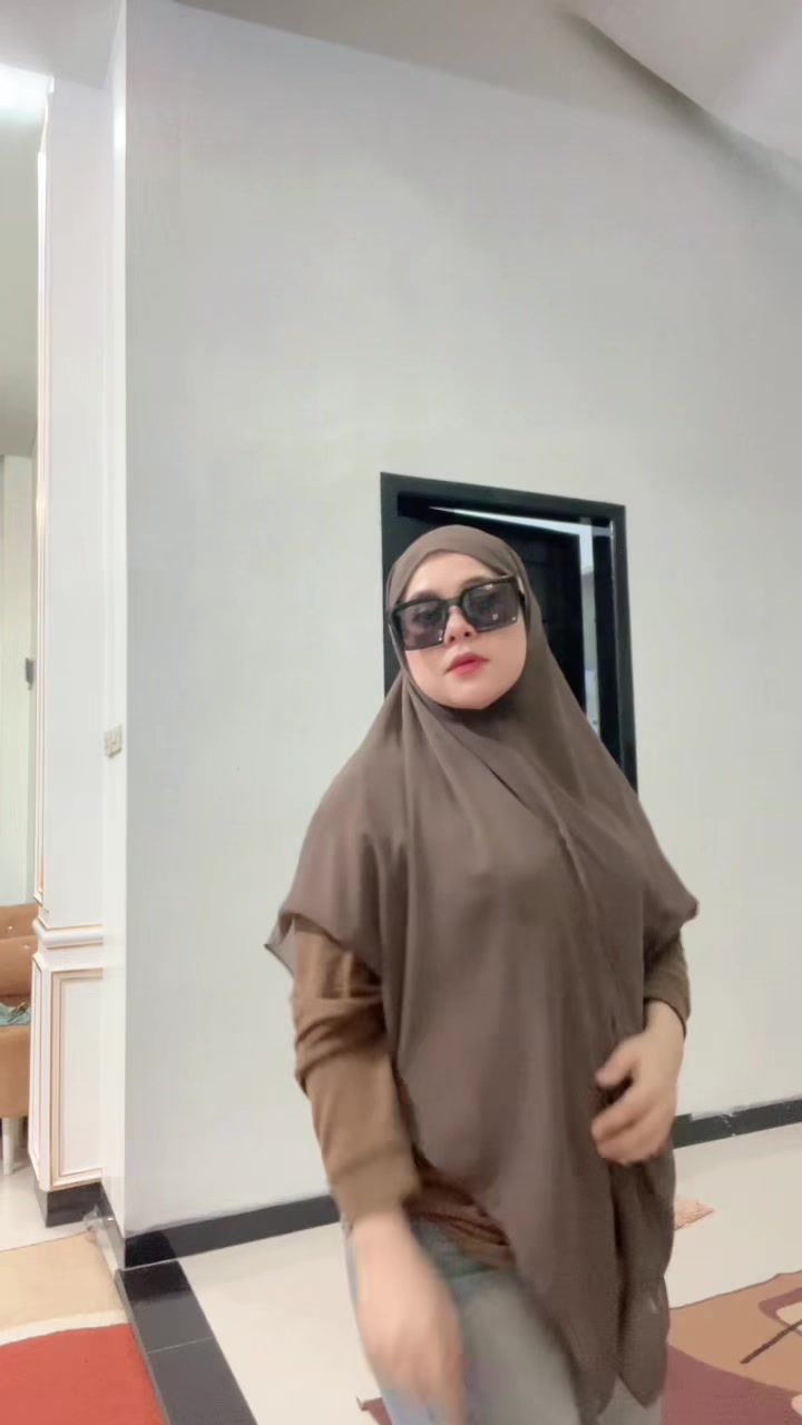 @🕊️ goyang lidah 🫦 🕊️