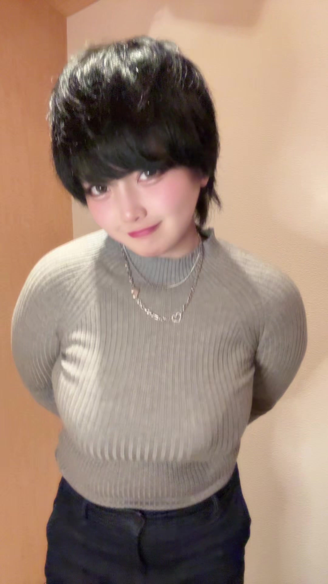 @ボーイッシュみくり🌹🖤