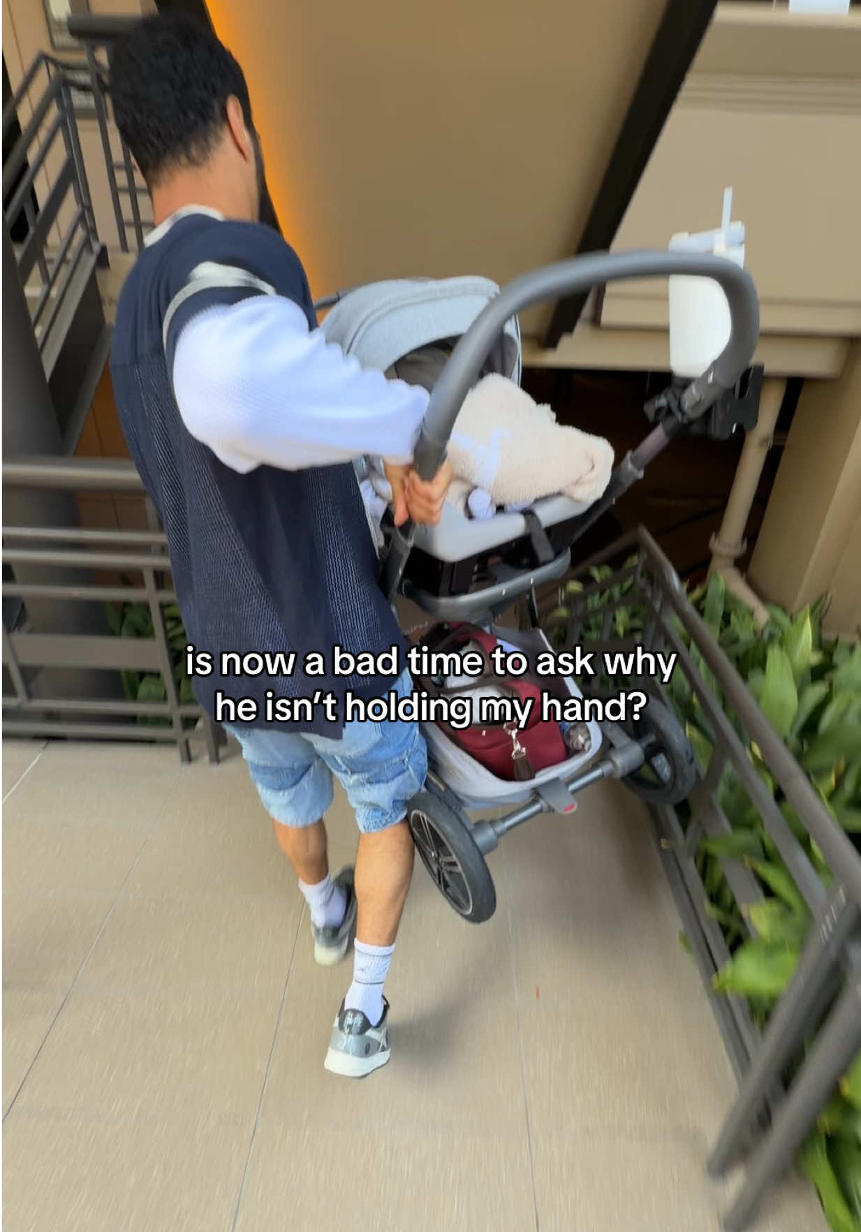@BEBE