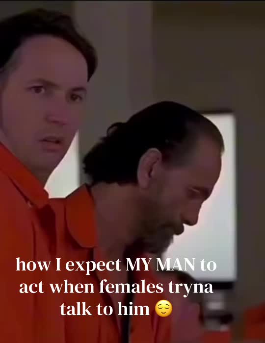 @🦦