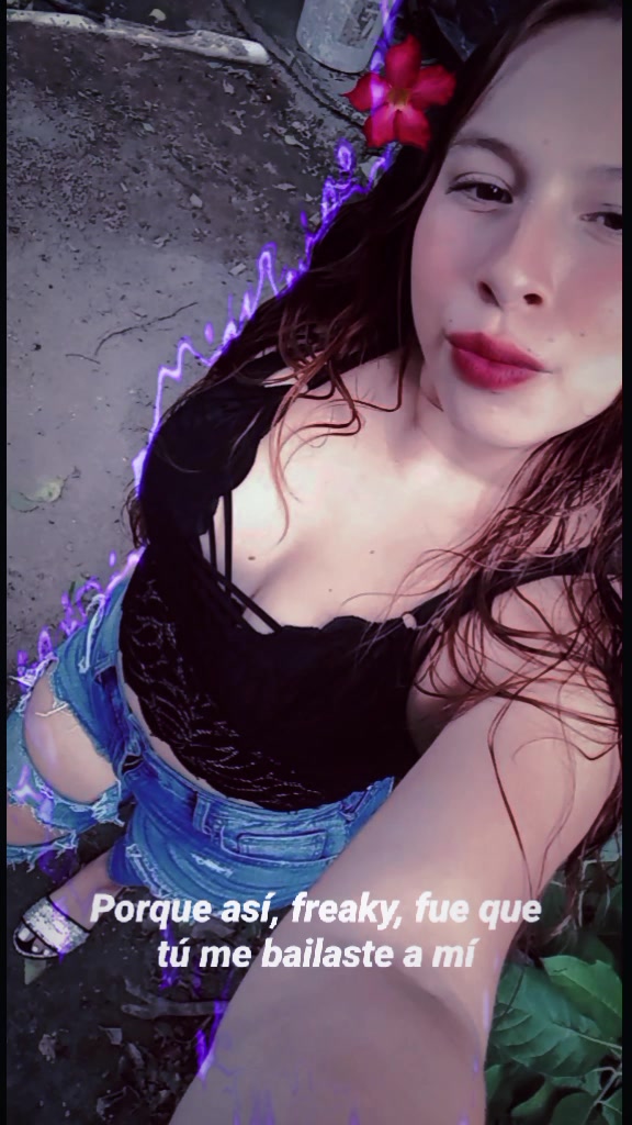 @🍒la chelita 🫣