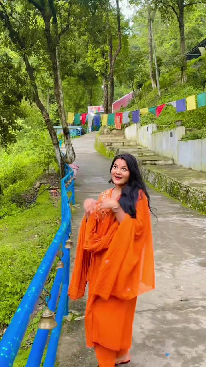 @🦚Radhika🦚
