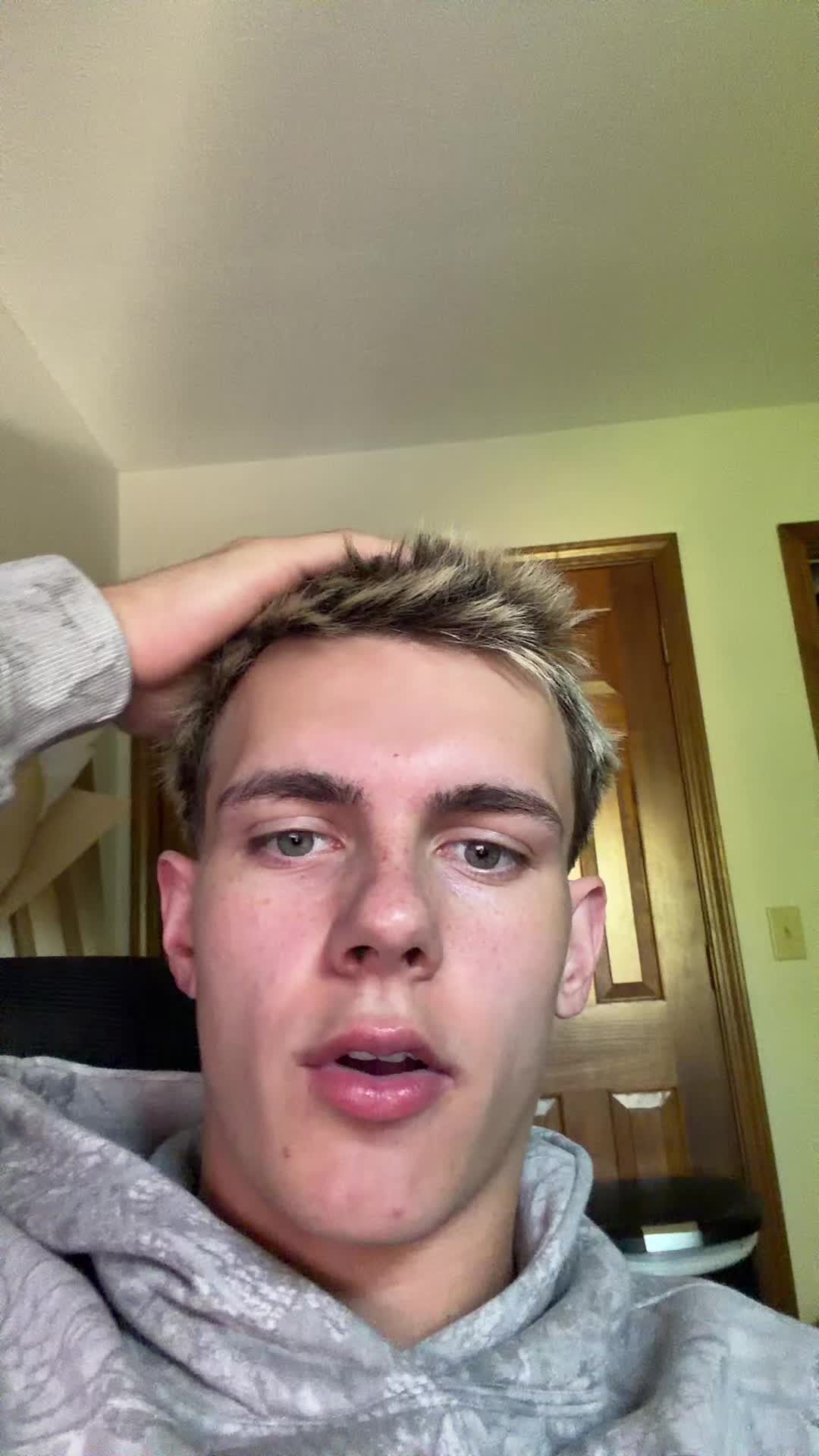 @Z