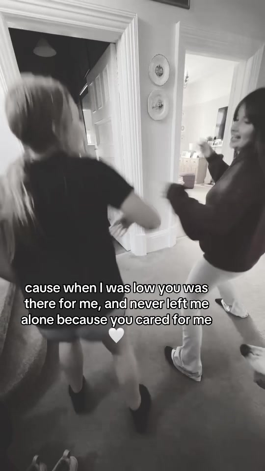 @👸🏼👸🏼