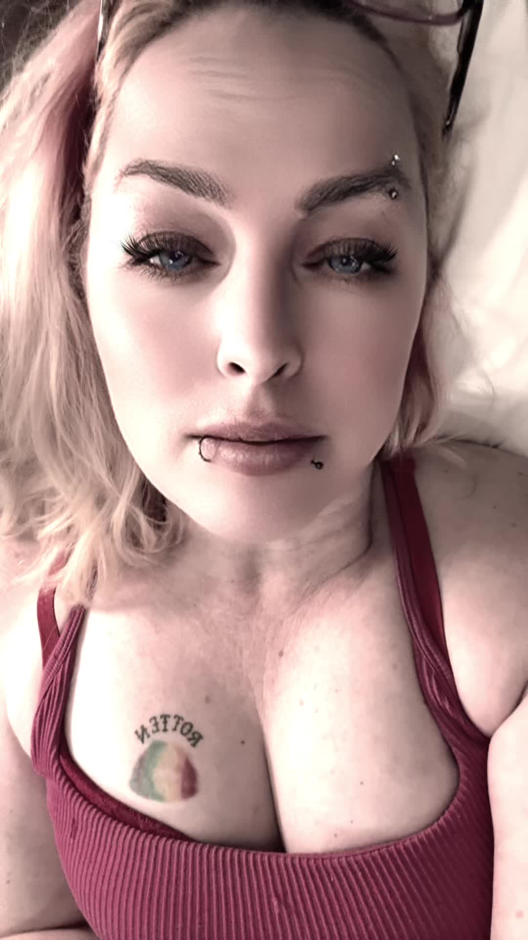 @harley.quinns.mistress