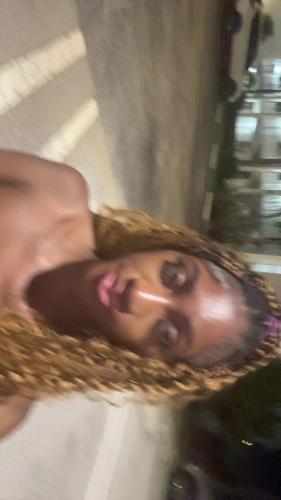 @Jatalia