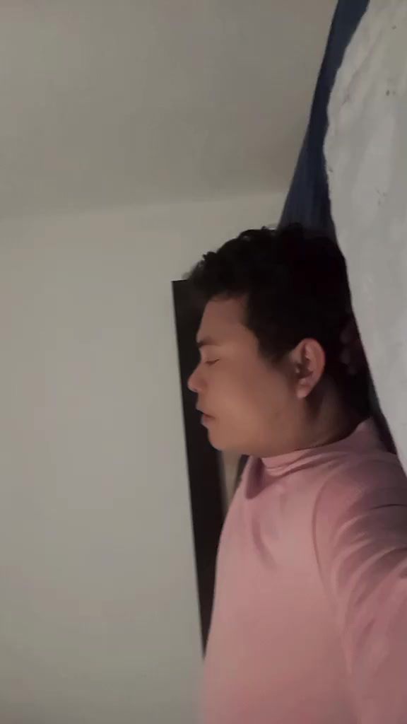 @Leykhoo