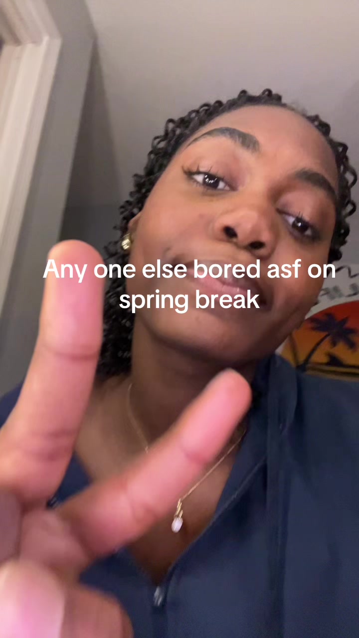 @Kenza..spams🧟