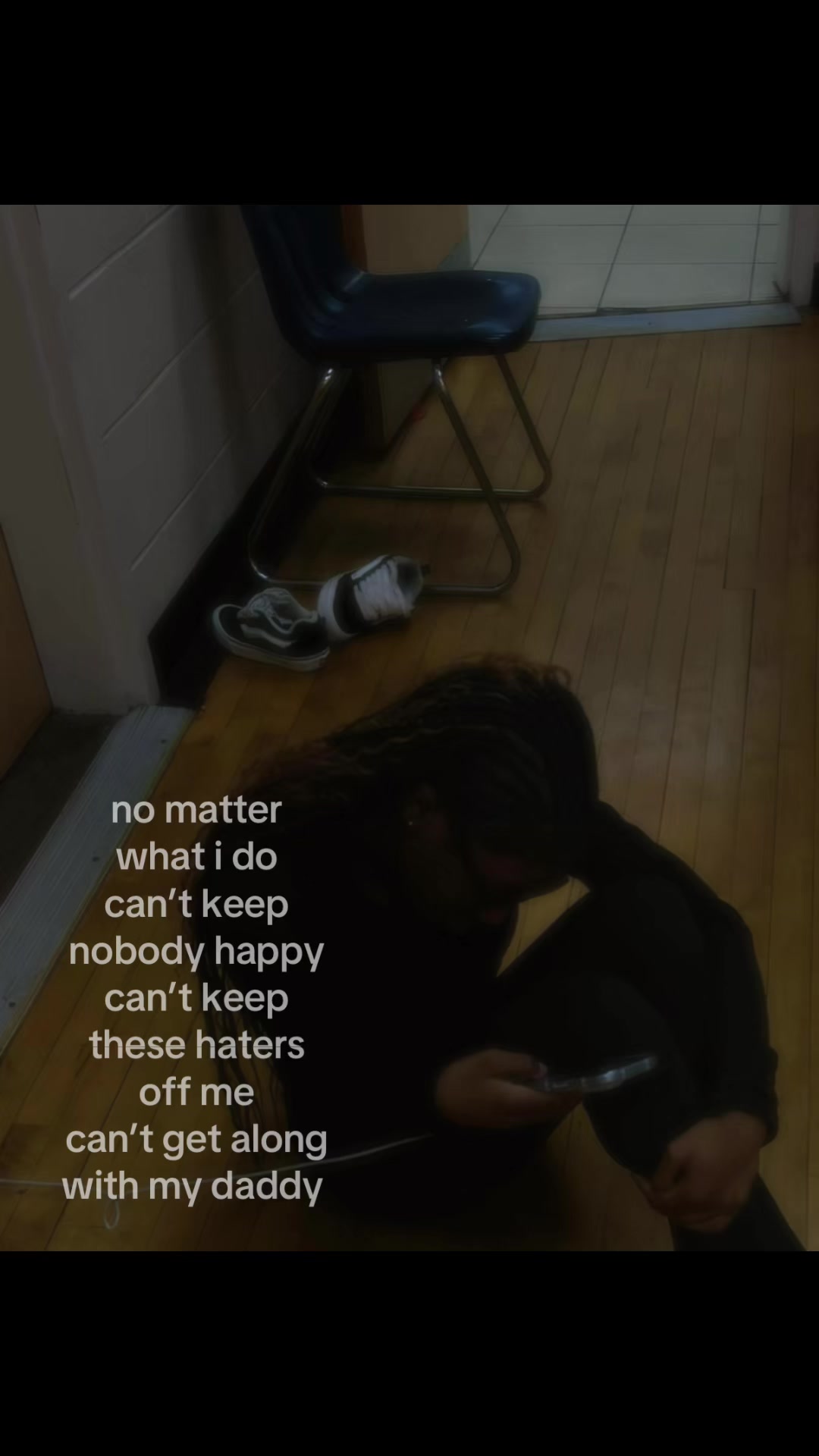 @ᜊ