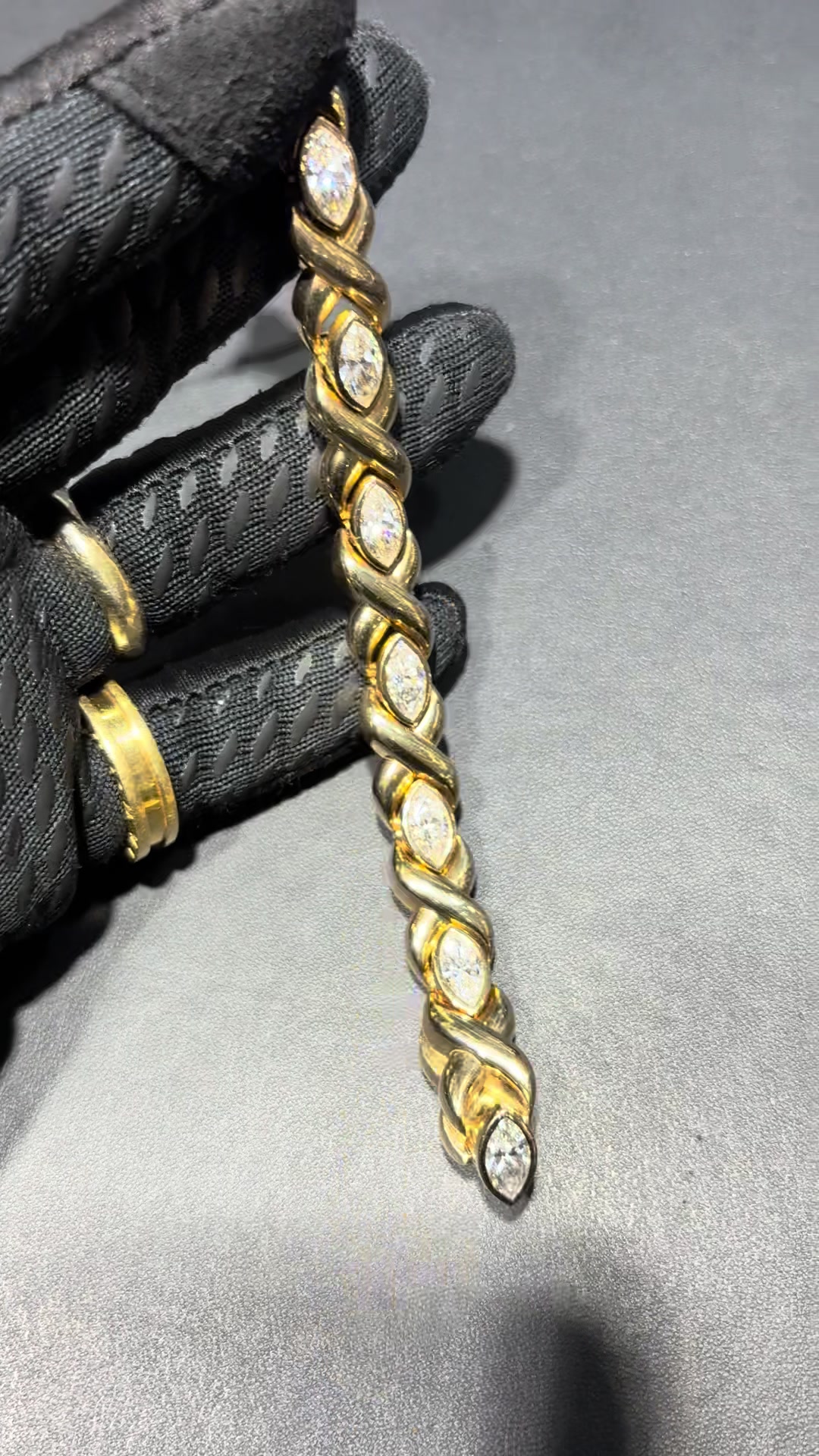 @onewayjewelry