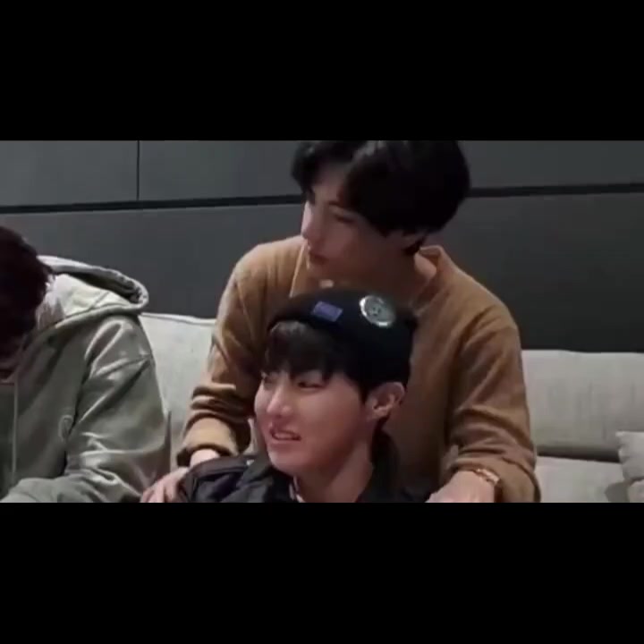 @༶•Kim Tae•༶