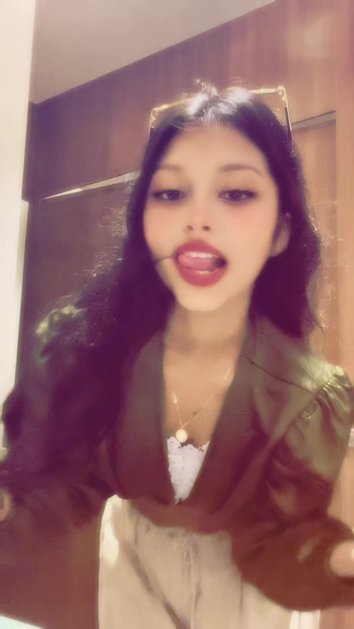 @S A N U 🪭