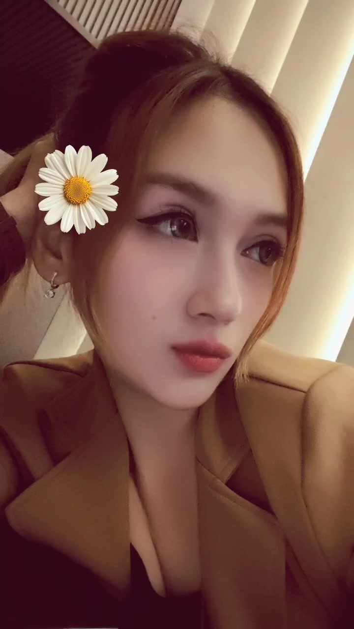 @Yellow Kiss🩷
