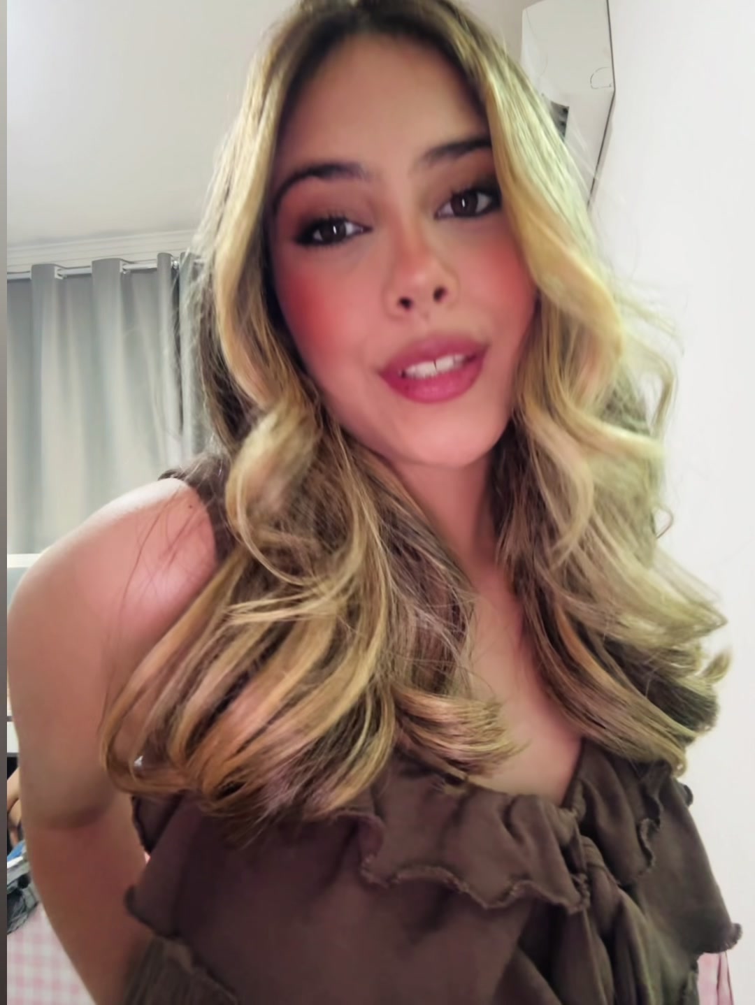 @gabriela
