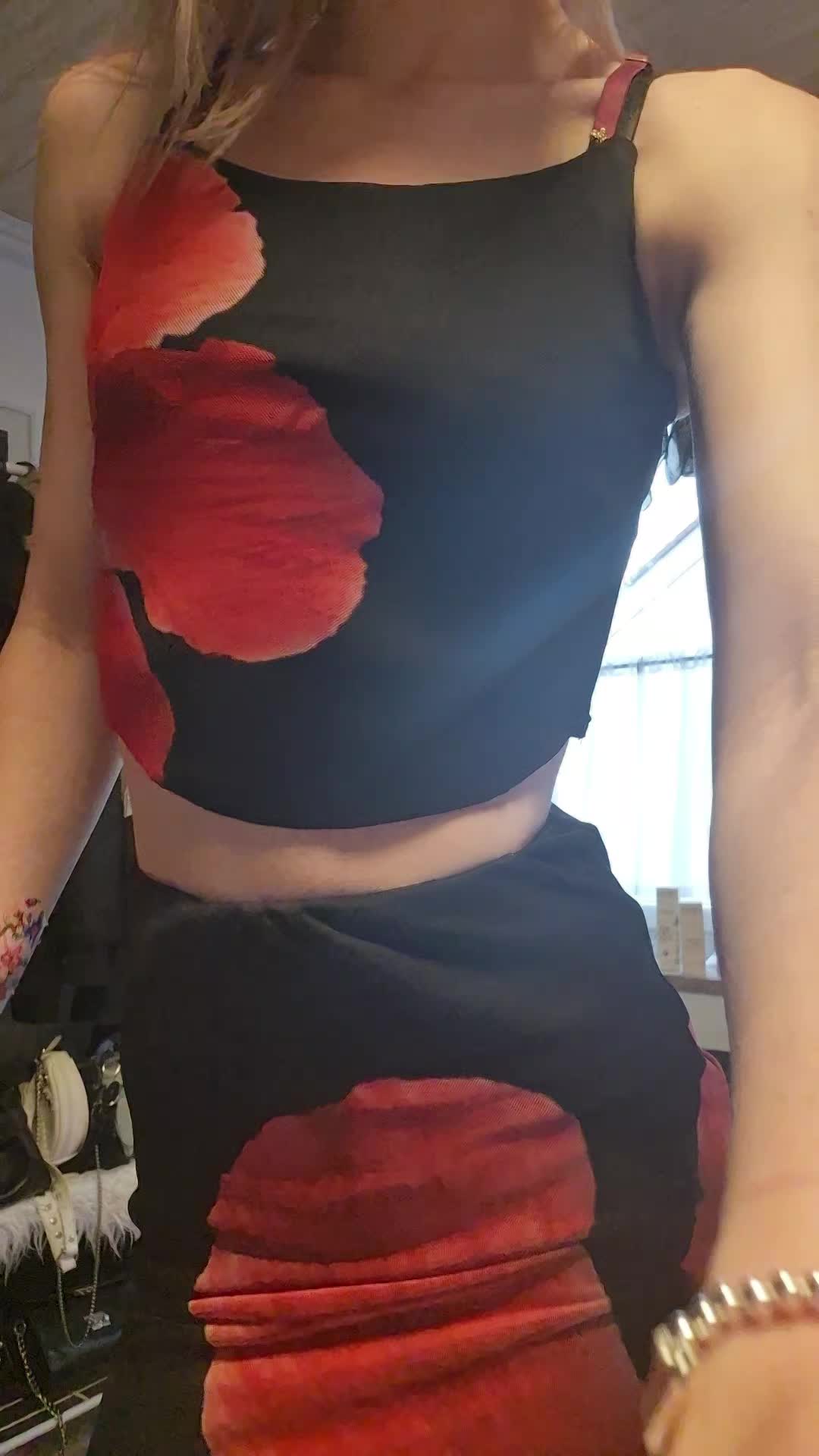 @Leni🃏