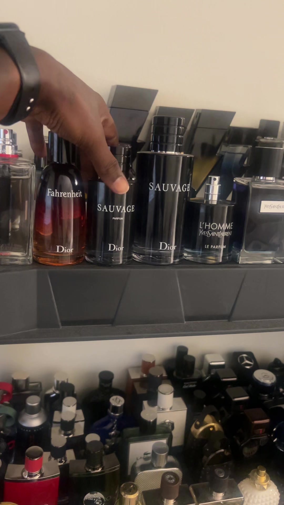 @Mr Smell Good