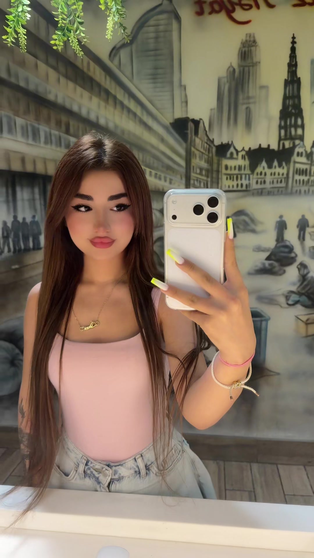 @𝓕𝓲🎀