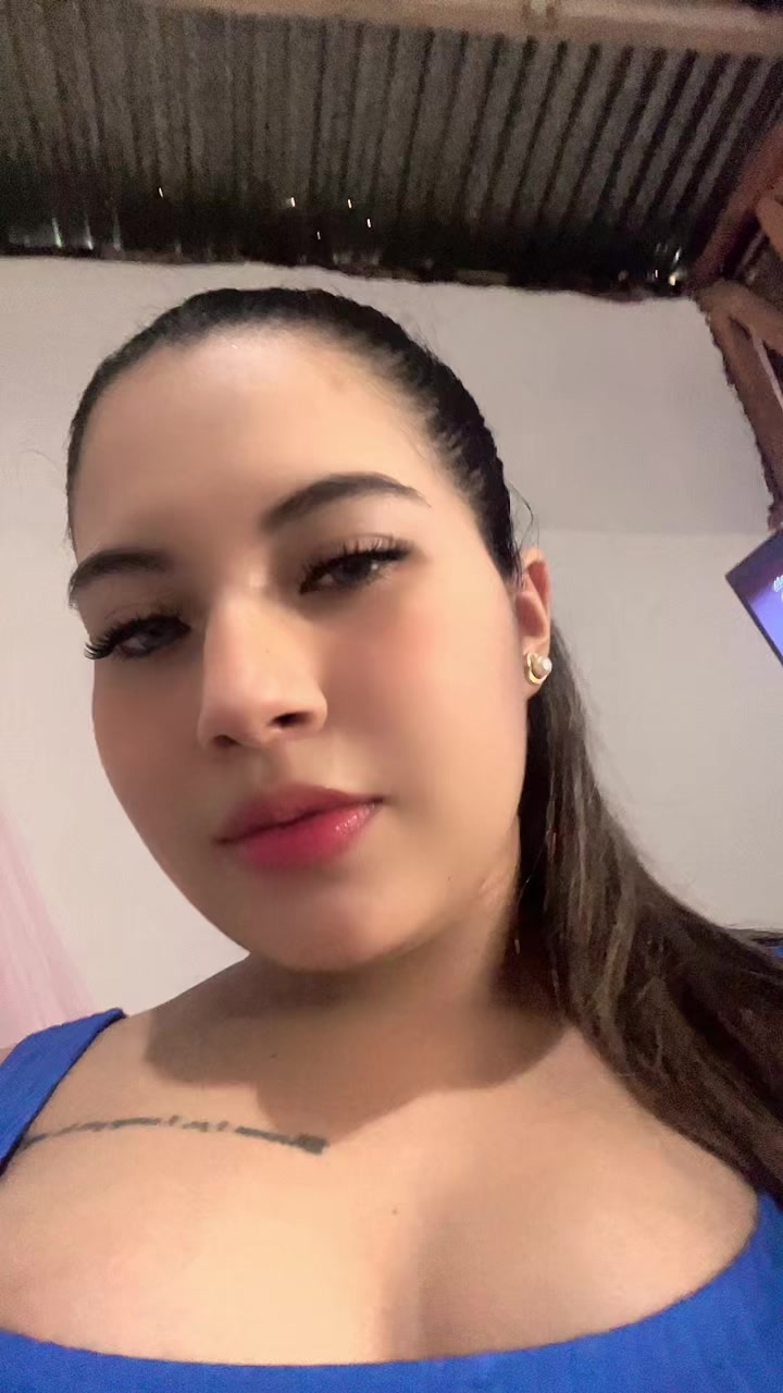 @Jenn🦋