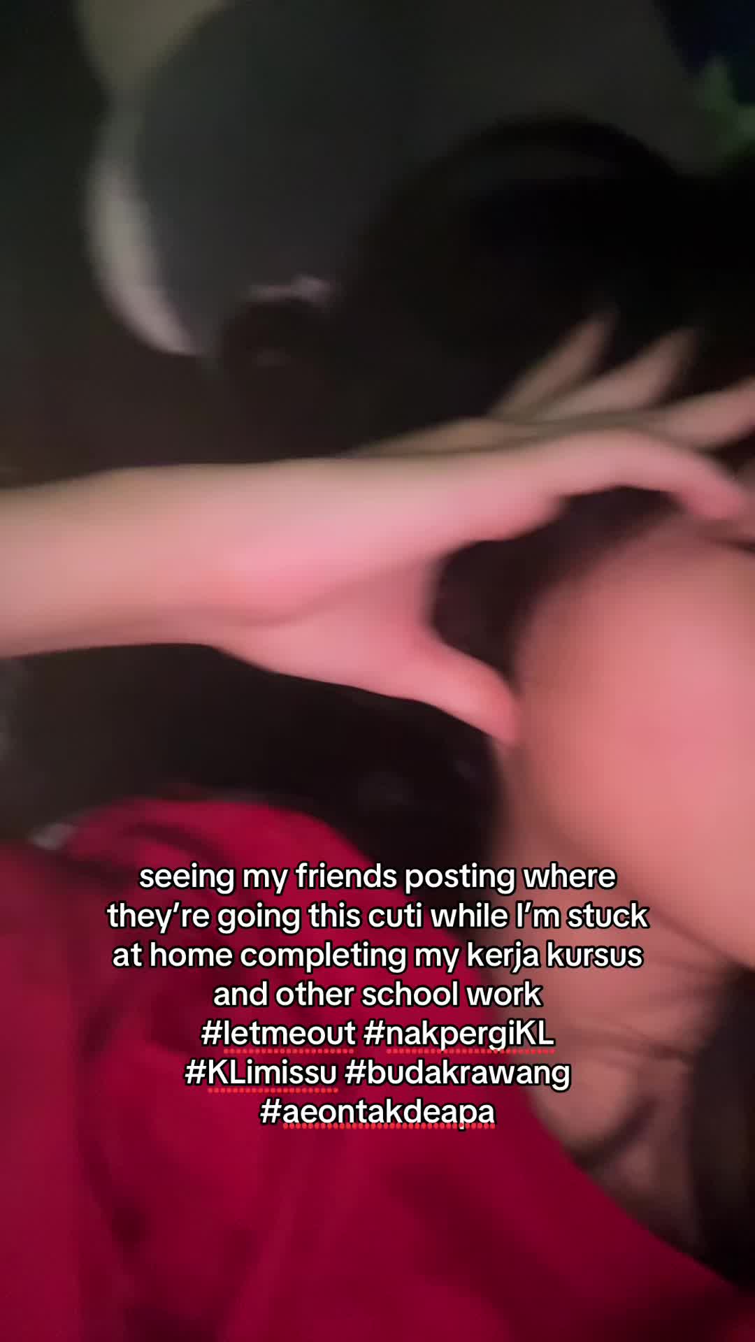 @nicole