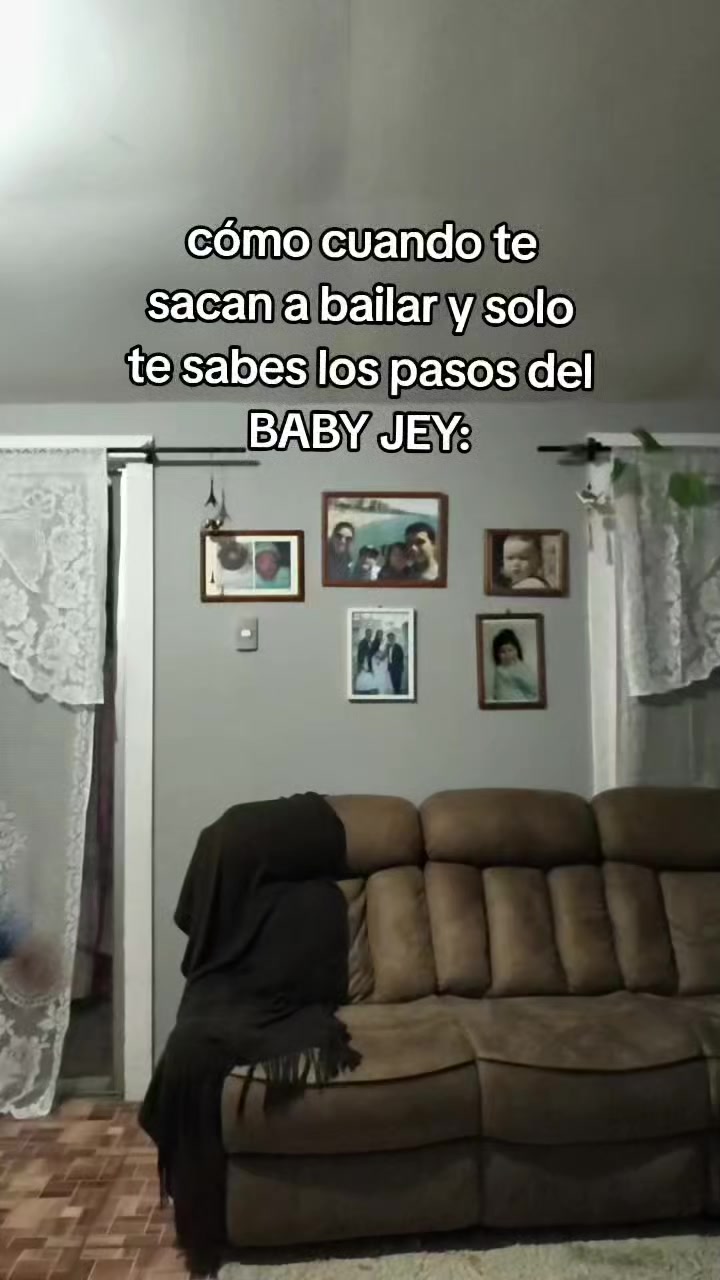 @...