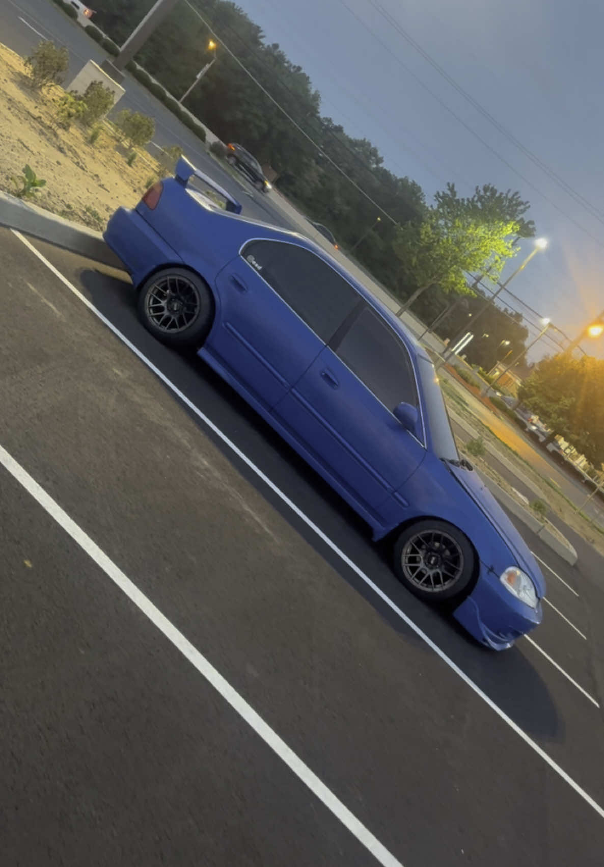 @️ ᴖ̈