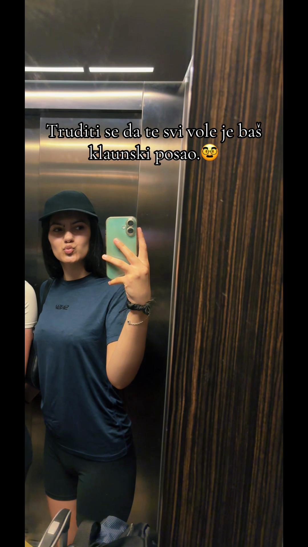 @🐉