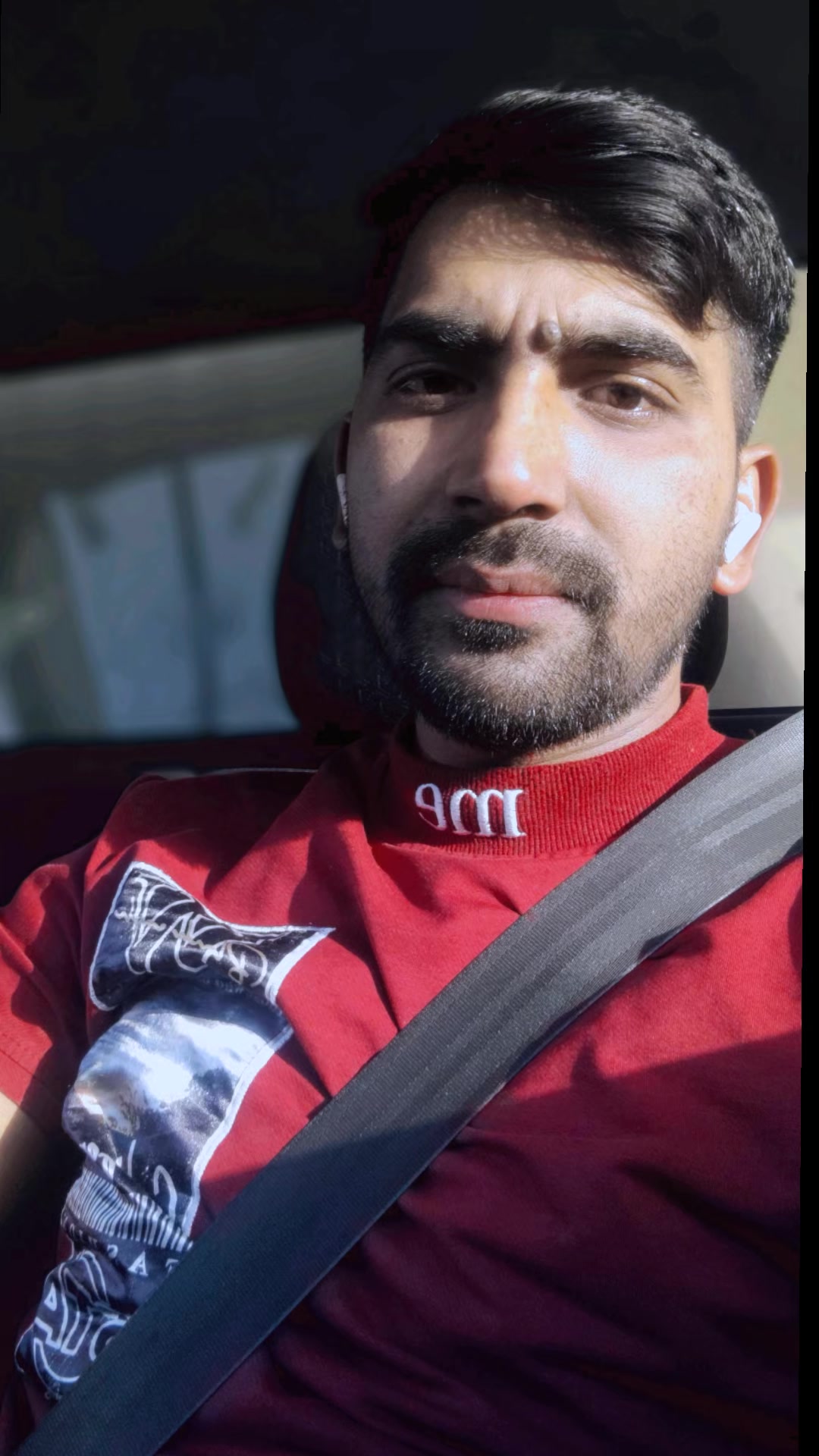 @sharukh N __🇳🇵🥰👈🇸🇦