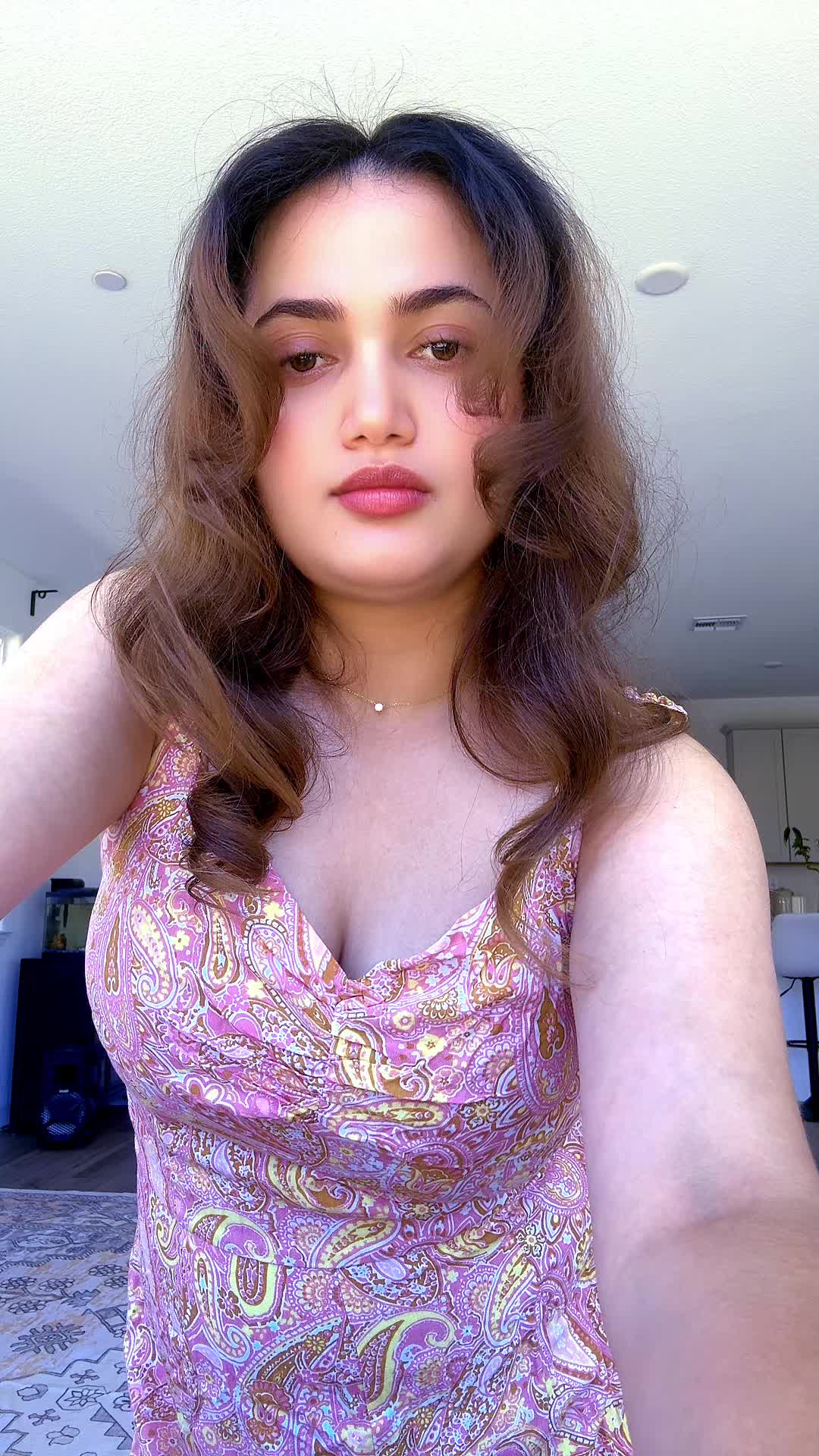 @Monii💫