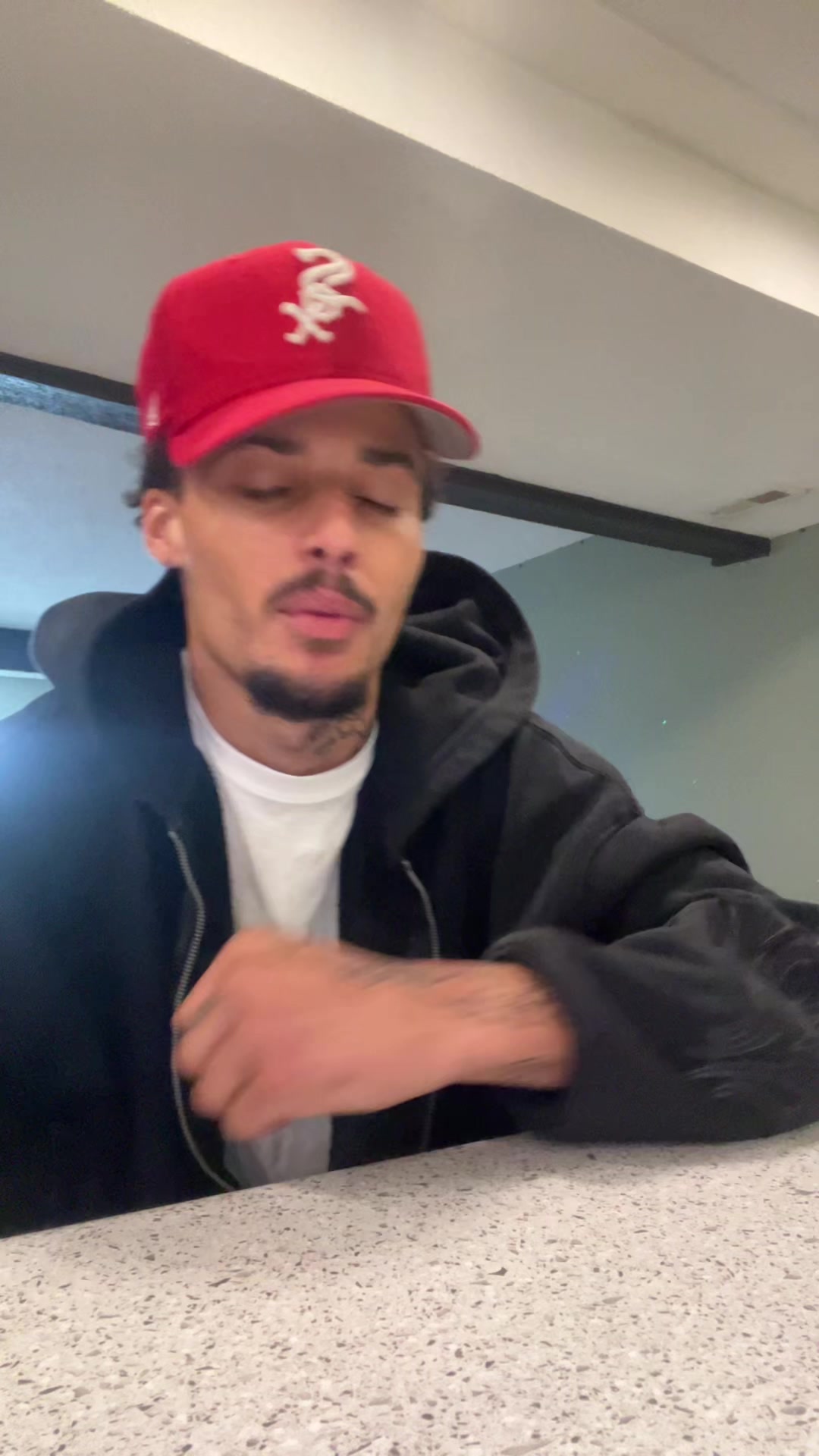 @R3SH0N