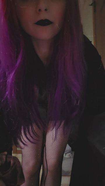 @PurpHairWaifuTV