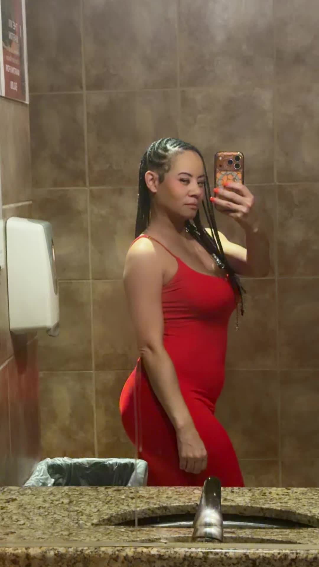 @Mizzteejay