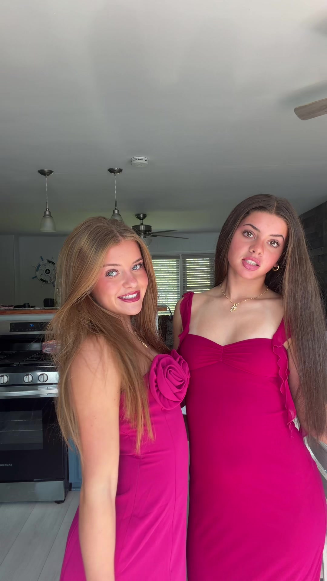 @ELAINA