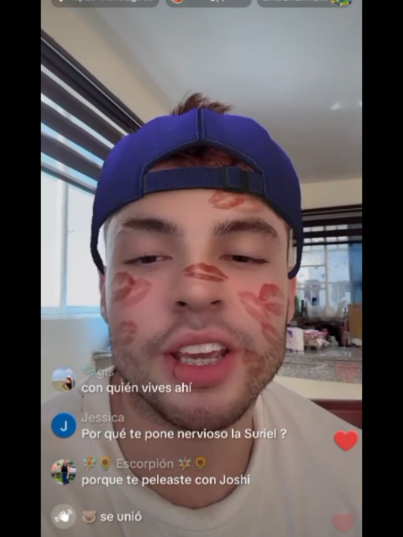 @AniEli